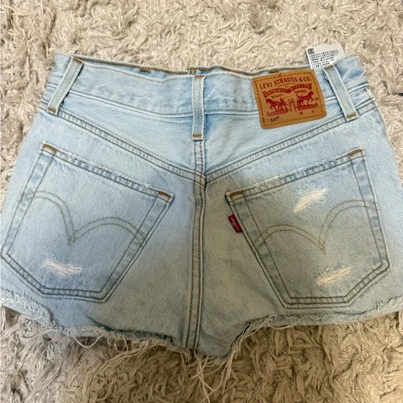 Levi’s Denim Shorts - Picture 2 of 4